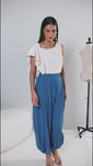 Stories de Blusa Reta Lisa Com Babado